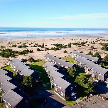Lighthouse Oceanfront Resort Лонг Бийч Екстериор снимка